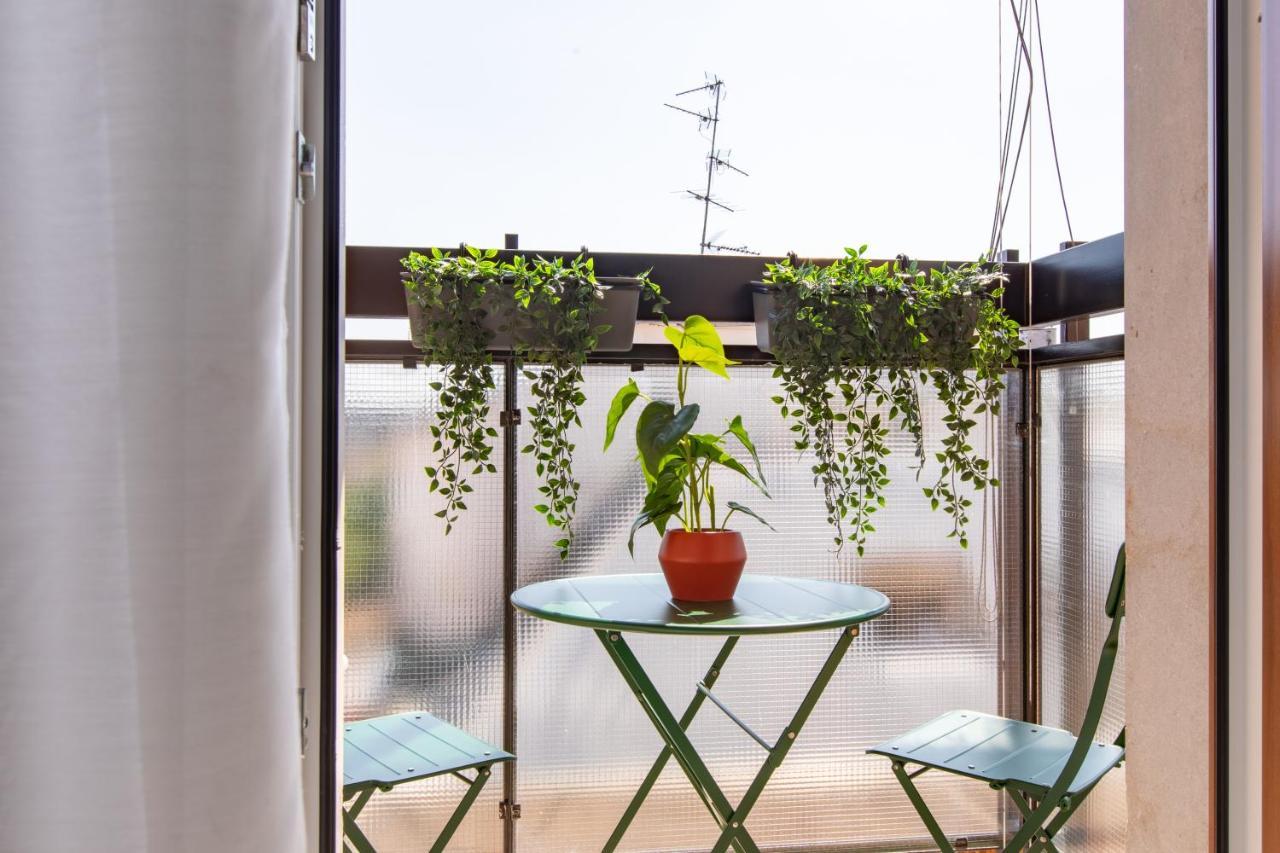 Daplace - Vico Apartment Milano Eksteriør billede